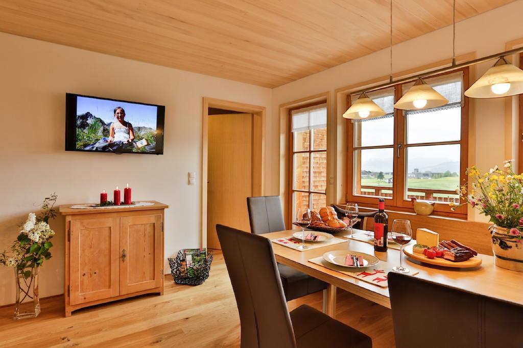 Haus Elfriede Daire Schwarzenberg im Bregenzerwald Oda fotoğraf